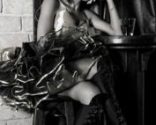 Poo-foxy-niklas-blume-photography
